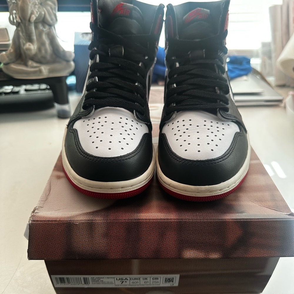 Air Jordan 1 High Retro “Reimagined Black Toe”